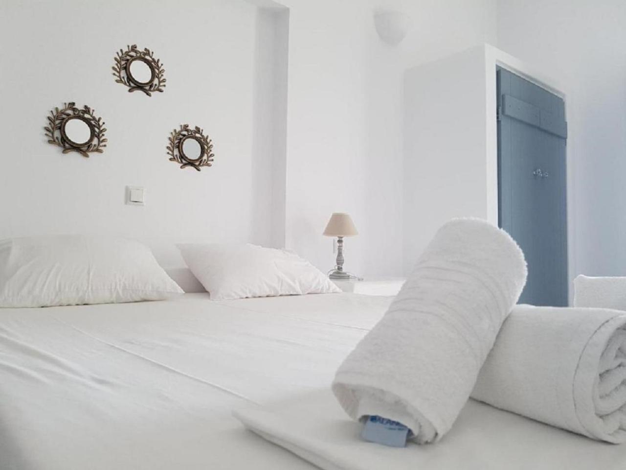 Ostria Studios & Apartments Alikí Esterno foto