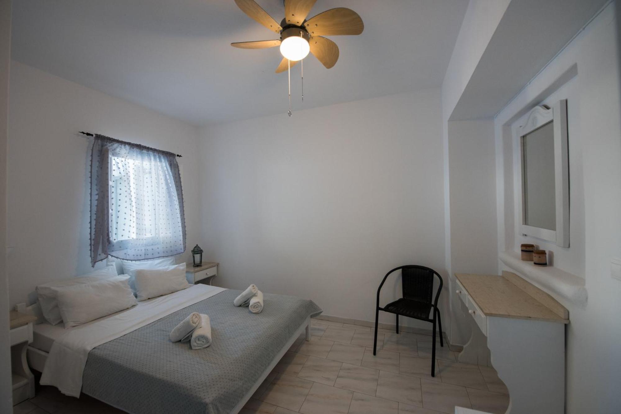 Ostria Studios & Apartments Alikí Esterno foto