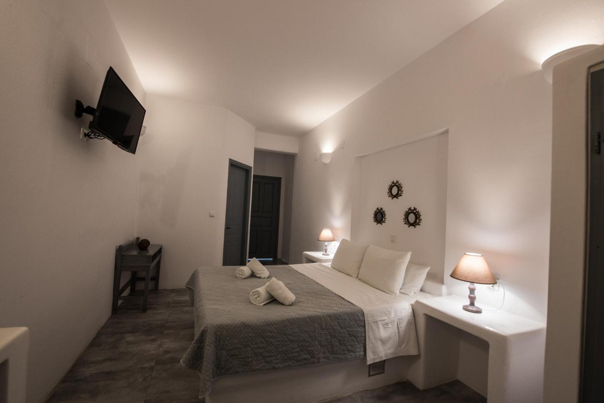 Ostria Studios & Apartments Alikí Esterno foto